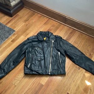 Leather jacket missing belt